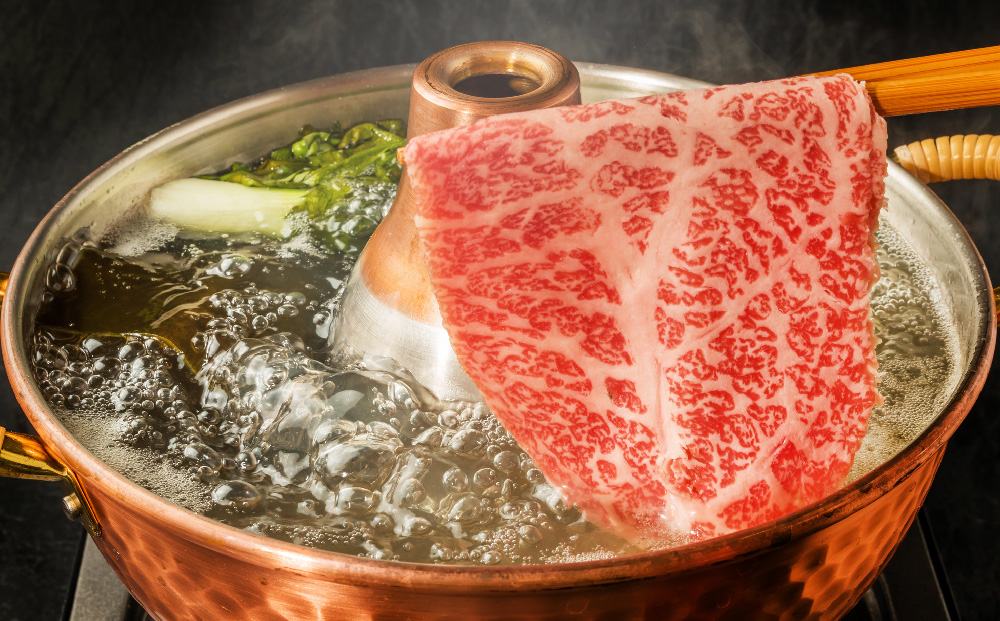 【3か月定期便】艶さし！【A4～A5】佐賀牛しゃぶしゃぶすき焼き用(ロース肉・肩バラ・モモ肉) 1kg(500g×2P)×3回【肉 牛肉 ブランド牛 黒毛和牛 ふるさと納税】(H112163)