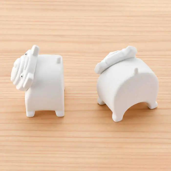 【波佐見焼】 置物 ・ブルドッグ（ペア）（無釉・つや無し） インテリア 陶器 雑貨 【アトリエやま】 [RE09]  波佐見焼