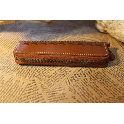 ふるさと納税 栗東市 馬九(うまく)いくラウンドファスナーペンケース(ブラウン) |  | 01