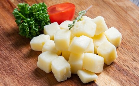 「よつ葉」北海道十勝 おつまみチーズ ゴーダ 30g×4個【B148】
