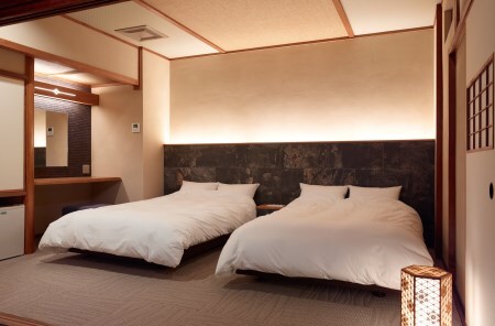 810-01jin元湯陣屋　ロールスロイスでの送迎付～露天風呂付和洋室と豪華・夢浮橋会席プラン（一泊二食・２名様）【補助券にも使用可】
