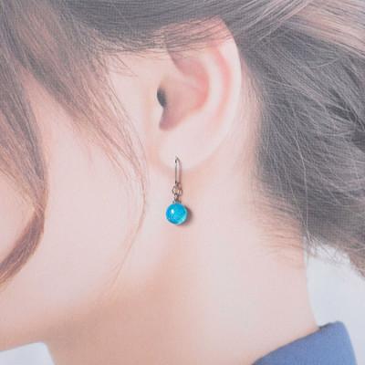 ふるさと納税 弟子屈町 【のし付】【北海道】ガラス細工 ピアス「湖水」KOSUI ハンドメイド 2467 |  | 02
