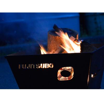 ふるさと納税 裾野市 美しい炎と浮かび上がる柄に癒やされる! 「Fire Pit (焚き火台)」 |  | 03