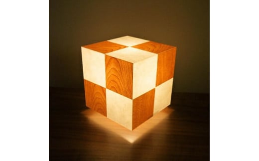 
            アクリキューブ行灯 Sサイズ 楮和紙無地(きなり) 桜ツキ板 市松
          