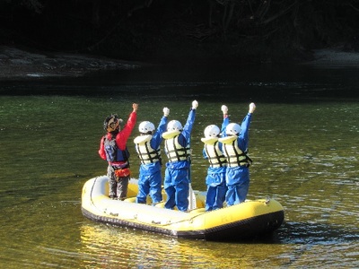 最上川 ラフティング 体験 ペア 体験型 川下り 山形県 朝日町 アクティビティ 自然 レジャー 川 アウトドア スポーツ ウォータースポーツ チケット ペアチケット