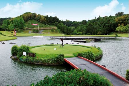 東建多度カントリークラブ・名古屋平日ワンラウンド利用券 4名様分（昼食付）