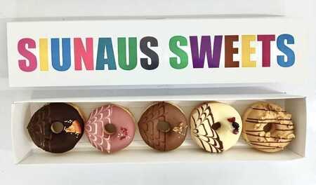 9回 定期便 メディアで話題沸騰！ベルギーリッチドーナツ5個セット 計 45個 | SIUNAUS SWEETS シウナススイーツ スイーツ お菓子 チョコレート チョコ ドーナツ プチサイズ バター
