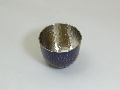 純銅鎚目ぐい呑み 紫被仕上 80ml