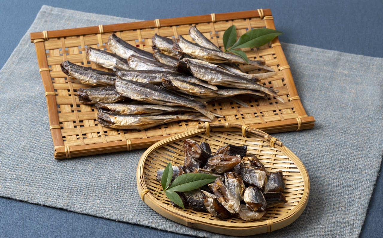 
A291p 《定期便》味付焼あごスティック丸富水産【3回お届け】
