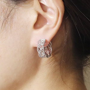 プラチナ　0.10ct　唐草デザインピアス　BQ-163