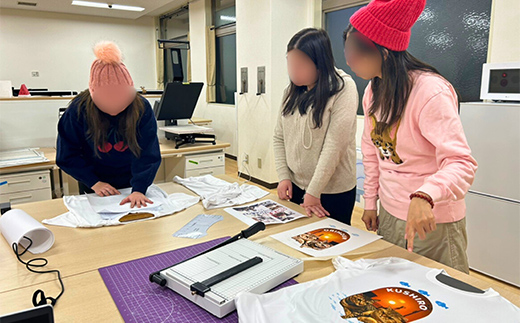 【期間限定！寄附額改定↓！】★北海道釧路市でキャリア教育等に取組む「デジラポ」現地見学とオリジナルグッズ作り体験★ 居場所 世代交流 ICT 人財育成 不登校児童支援 体験 観光 製作 SDGｓ 夕日