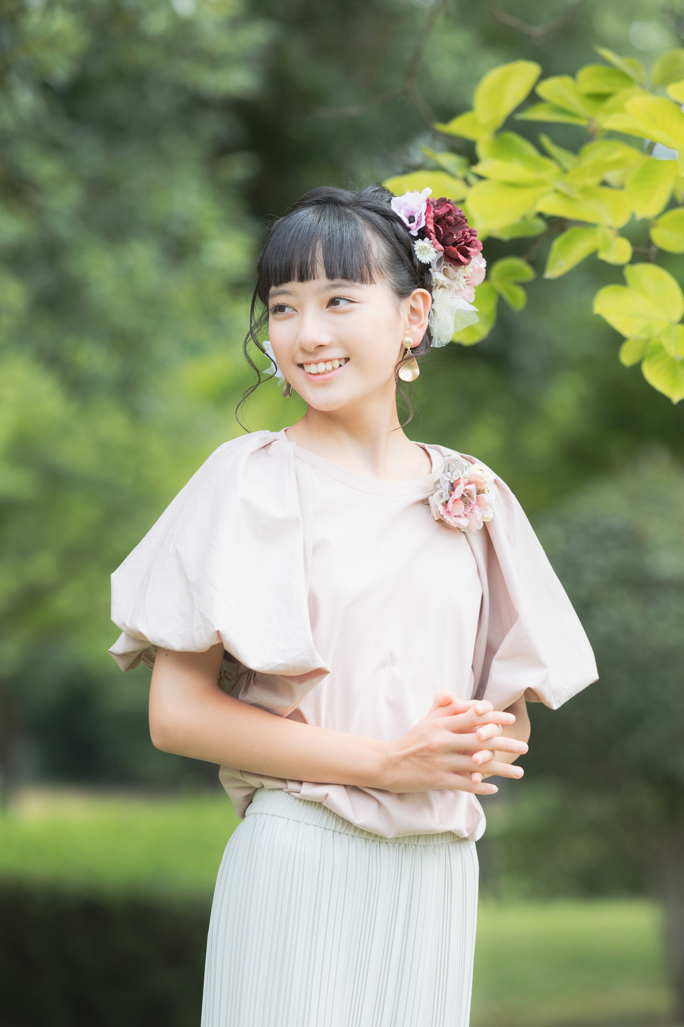 【ふるさと納税】 コサージュ と髪飾りのフラワーアクセサリーセット（ピンク系）