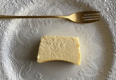 チーズテリーヌ専門店『KURATA』からお届けするグルテンフリーのこだわりのチーズテリーヌ KU-01