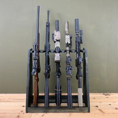 ふるさと納税 横手市 WOOD WORKS ガンラック ライフルスタンド 5丁掛【本体:ミリタリーグリーン】 |  | 01