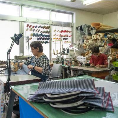 ふるさと納税 八重瀬町 【琉球帆布】アートクラフトマンバッグ / きらきらシークヮーサー |  | 03