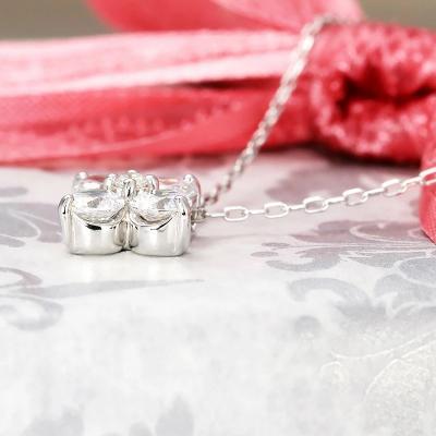 ふるさと納税 甲府市 Pt900　1.00ct　ダイヤモンド スイートフラワー ペンダントP0080 |  | 01
