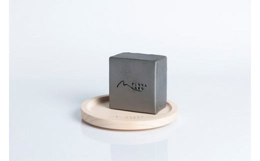 河内晩柑オイル・菊間瓦セット 精油 雑貨 日用品 インテリア リラックス リフレッシュ 癒し アロマオイル エッセンシャルオイル おすすめ 新生活 リビング 寝室 玄関 香料 おうち時間 贈り物 ギフ