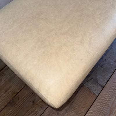 ふるさと納税 富田林市 130 Bench(130ベンチ)ランド アイボリー BR鉛筆脚【SWOF】 |  | 02