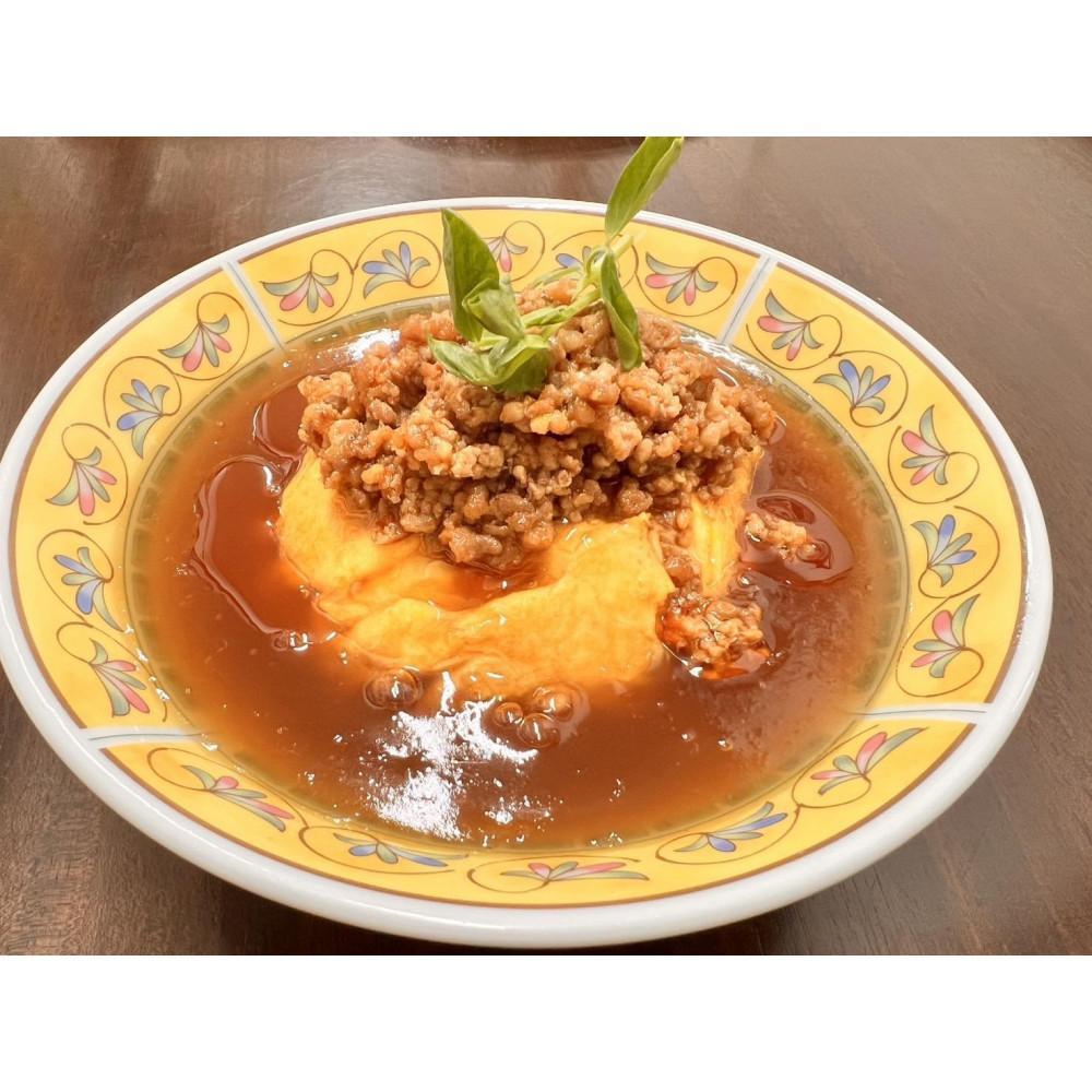 福岡市創業50年の町中華 中国飯店の辛肉味噌天津飯(内容量400g)×3個とピリ辛チキンバー(内容量150g)×1pの詰め合わせ