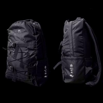 ふるさと納税 牧之原市 背面セキュリティーポケット付き 全天候型 エクスプローラーリュック 28リットル 【ブラック】 |  | 01