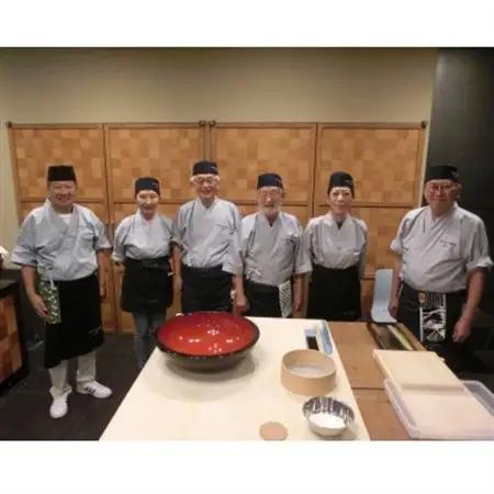 江戸そばの街・神田で「そば打ち体験」チケット(1名様分)_旅行券・チケット  体験チケット _【1540578】