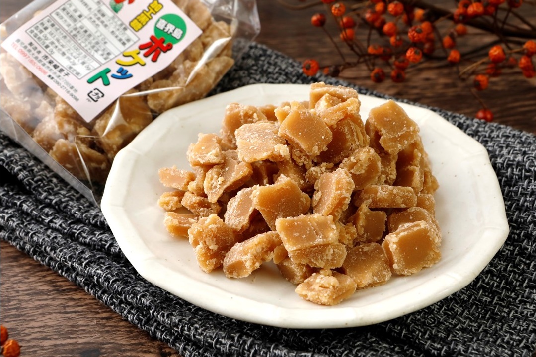 黒糖菓子食べ比べセット（３種類）加工黒糖・黒糖ピーナツ・ごま菓子【ポスト投函／日付指定不可】