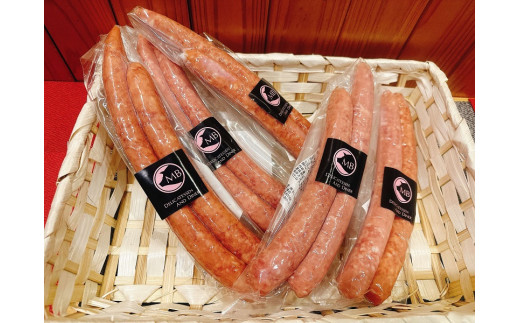 
松阪豚 ロング ウインナー 10本 セット 松阪豚専門店 まつぶた ふるさと納税 豚肉 ポーク ぶた肉 BBQ バーベキュー キャンプ ホットドッグ アウトドア 焼肉 三重 松阪 肉　【1.6-24】

