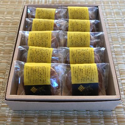 ふるさと納税 安城市 安城【いそやバタどら】国産100%のバターと小豆を使ったいそや製菓舗のどら焼き詰め合わせ |  | 01