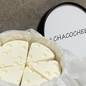 【定期便】ホワイトチョコ レアチーズケーキ 2ホール(直径15cm) × 12ヵ月【全12回】 #CHACOCHEE （ レアチーズ ホワイトチョコ ヨーグルト クリームチーズ 人気 ふるさと納税 ）