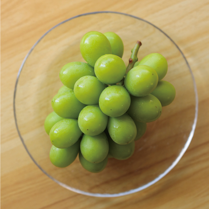 【2026年発送分先行予約】 秀品 シャインマスカット 約2kg (4~6房) | ぶどう 葡萄 マスカット フルーツ 果物 冷蔵 数量限定 おすすめ 愛媛県産 松山市 ブドウ マスカット フルーツ 