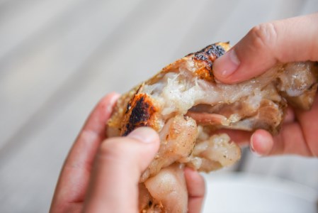 【小国のゆめ】地熱 豚足 約100g 食べきり ハーフサイズ 6本 農福連携 阿蘇 熊本 小国郷 小国産 国産 蒸し料理 炭火 わいた温泉郷 天空の豆畑 SDGs ご自宅用 贈り物 プレゼント