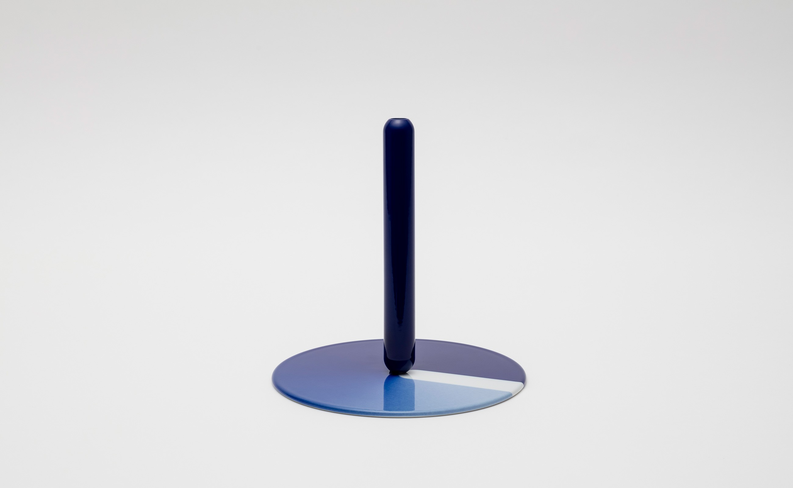 
                  2016/ WS Flower Vase【2016/オリジナル】有田焼 スタジオ・ウィキ・ソマーズ デザイン フラワーベース 花器 一輪挿し 花瓶 cd029
                