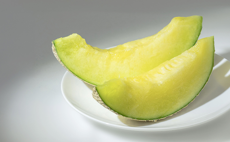 黒箱プレミアム (冬9～2月) 果物 メロン 青肉 フルーツ デザート 高級メロン ブランドメロン 袋井市 静岡県