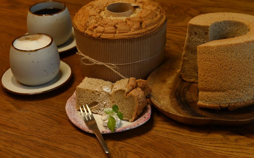 防腐剤や保存料は不使用で作られたシフォンケーキ。