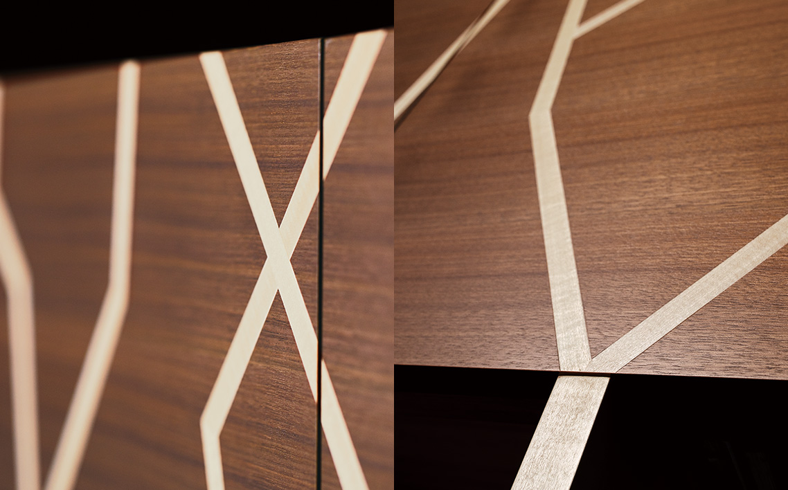 No.1145-01 Fantastique Cabinet Light