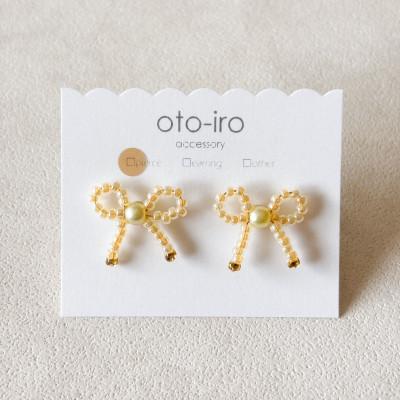 ふるさと納税 長岡京市 きゅっと結んだ小さなビーズリボンのピアス【mini ribbon/パステルイエロー】
