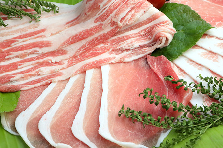沖縄県ブランド豚 キビまる豚 豚肉の詰め合わせ5種セット1kg 小分け グルメ 食品 肉 贈り物 冷凍 豚肉 おかず お肉 惣菜 お取り寄せ ブランド豚肉 バラエティ セット 新鮮 生肉 高級 柔らか