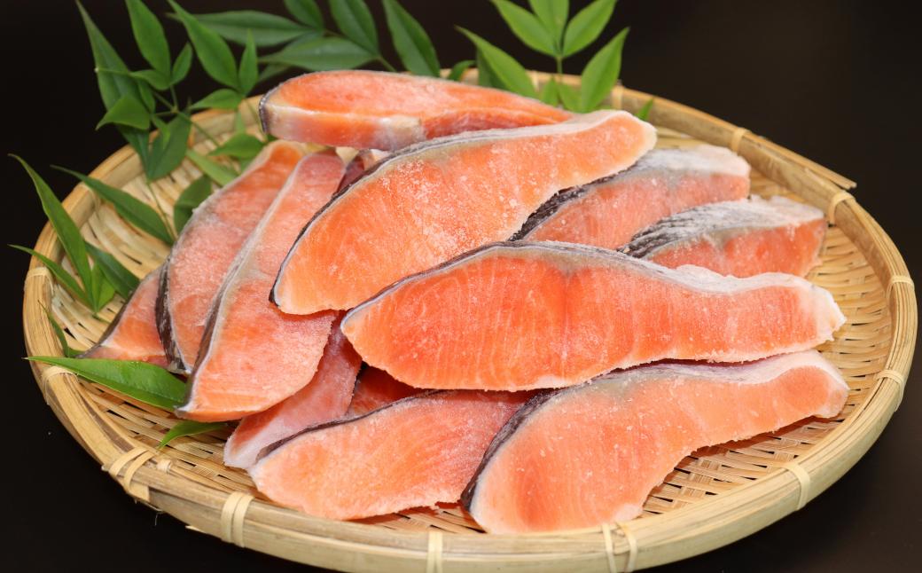 ※腹の部分だけでなく尾など様々な部位が混在する場合がございます。
