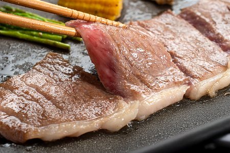 【受付時期・発送時期限定】 定期便 松阪牛 特選 サーロイン ステーキ 約200g×3枚（600g） 月1回 合計6回発送  (380)