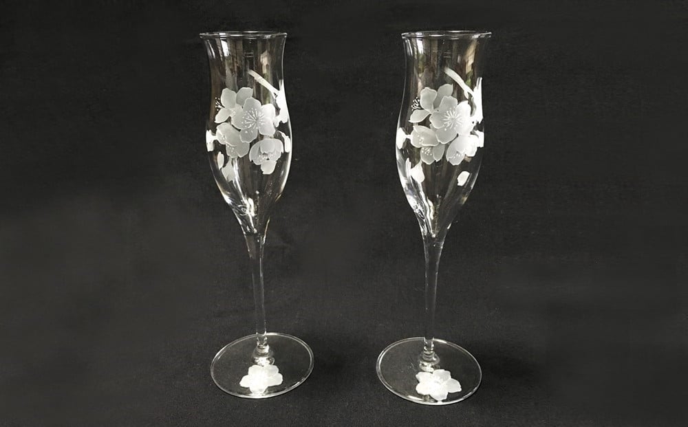 
            桜の食前酒トールグラス(2個入)【シャンパングラス ワイングラス クリスタル 食前酒 桜 上品 優美 お祝い 記念日 ギフト プレゼント】 K024077
          