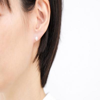 ふるさと納税 甲府市 【K18】5.5mmアコヤ真珠ピアス/No.72 |  | 03