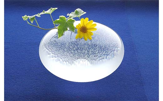 ＜ガラス作家 池本美和＞一輪挿し「Water Egg」 吹きガラス 硝子 ガラス 一輪挿し 花瓶 池本美和 贈り物 ギフト  工芸品 F6L-472