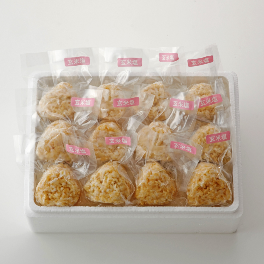 ＜アイガモの谷口＞”農薬不使用栽培米”「玄米塩おむすび」12個【3ヵ月定期便】