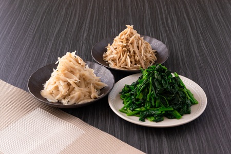 全3回隔月定期便【訳あり】小分け冷凍野菜3種詰め合わせ 合計4.2kg（ささがきごぼう・千切りごぼう・ほうれん草）