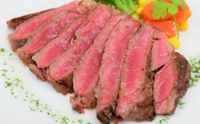 【全3回定期便】【GI認証】くまもとあか牛サーロインステーキ 約200g×3枚 / 菊陽町 あかうし 熊本県 肉 にく niku ブランド 旨み【有限会社 三協畜産】 [BHAS066]