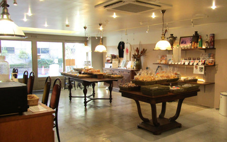 モンパルナス　冷凍ピロシキセット　オリジナル12個＋カレー風味12個入り【prns0004】