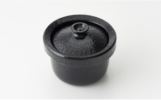 土鍋で炊くと米が甘くなる 「濃黒3合釜鍋 雑穀ご飯鍋」 ARIT