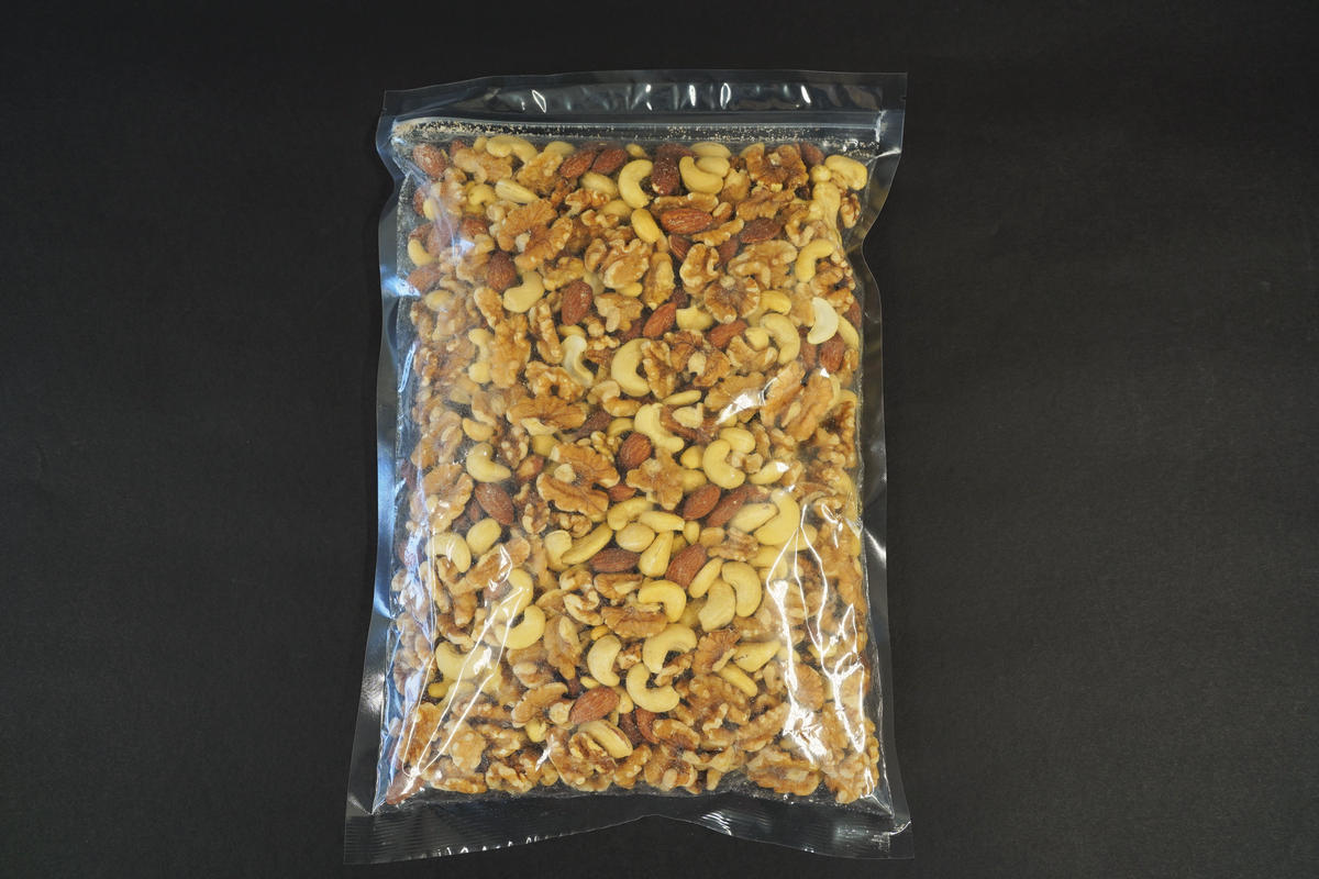 3種 無塩のミックスナッツ 2kg（1kg×2袋） H059-161