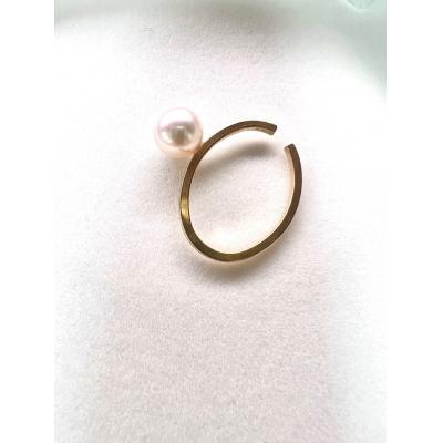 ふるさと納税 甲府市 K18 アコヤ本真珠 8mm〜8.5mmイヤーカフ 一粒珠 YF-23 |  | 01