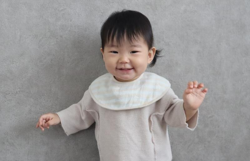 【eclat bebe】泉州南部織 4重ガーゼ ベビースタイ＆miniハンカチ（ガーゼGy）＜スピード発送＞ G1911